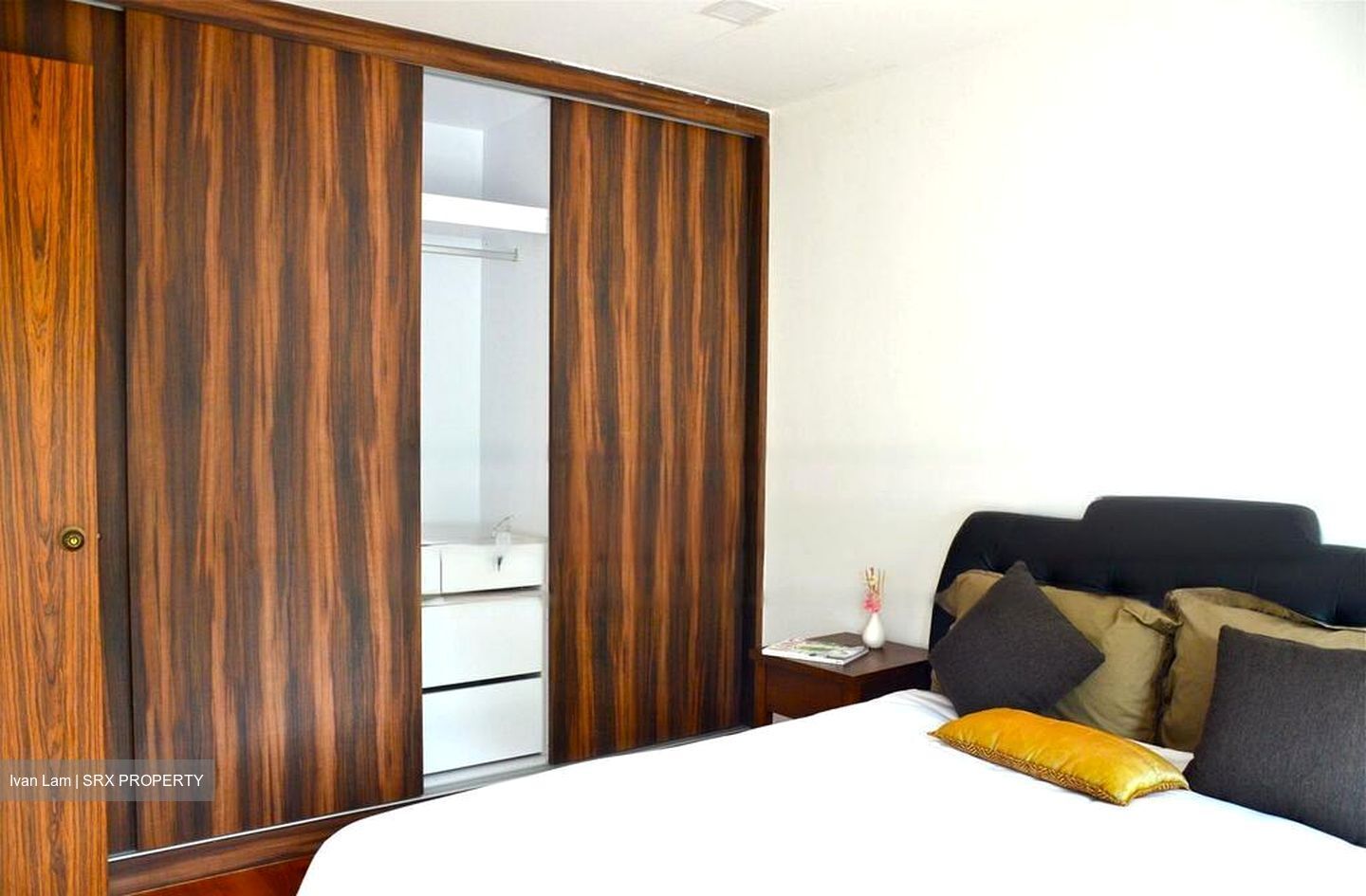 Jervois Road (D10), Detached #457926721